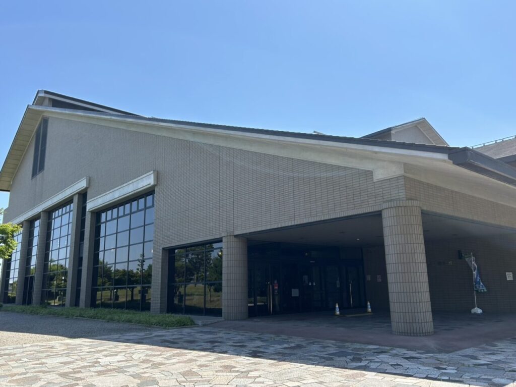 あま市文化の杜 美和文化会館の外観