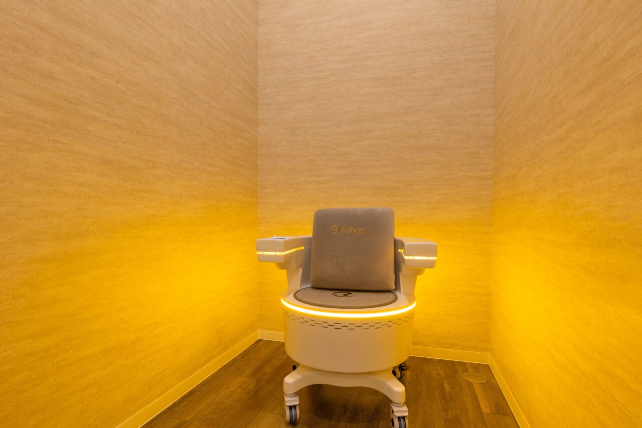 骨盤底筋トレーニング「FIT-CHAIR」