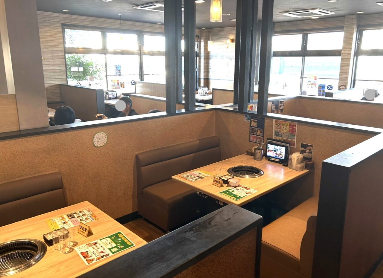焼肉すぎ乃くら七宝本店の店内の様子