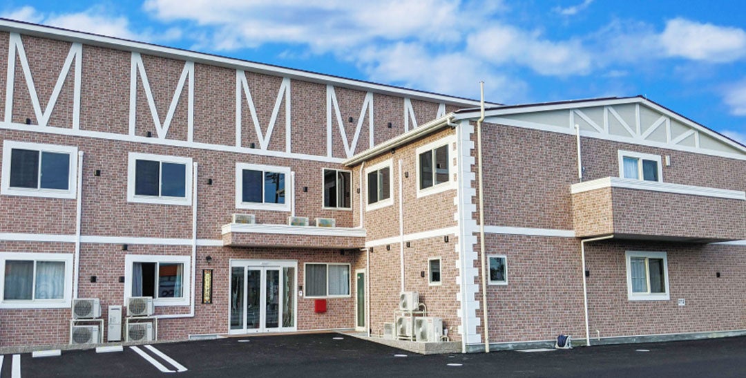 津島市下新田町にあるサービス付き高齢者向け住宅クルール津島の外観