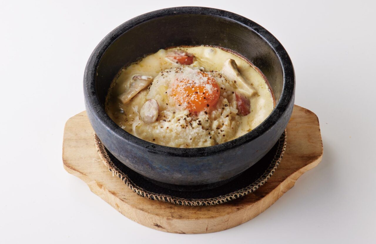 肉匠坂井ヨーロピアンフェアの石焼カルボナーラリゾット